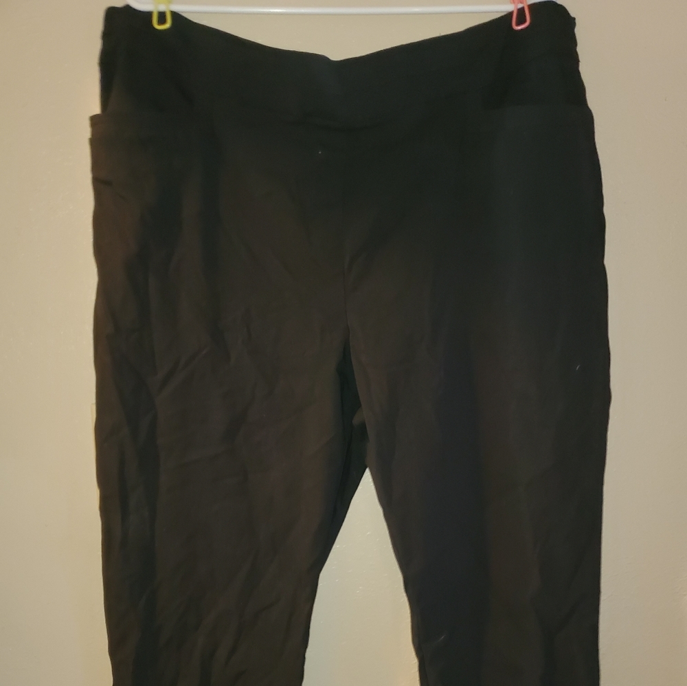 Black pants with pockets pull on bootcut